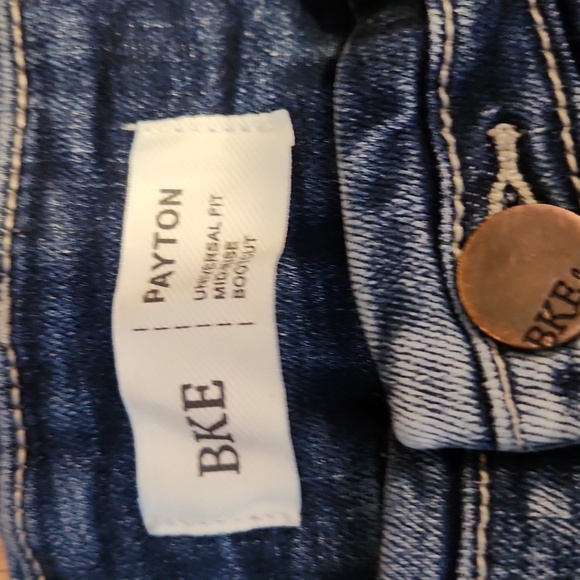 BKE Blue Distressed Payton Style Jeans Mid Rise Bootcut Size 30 X 31.5 Stretchy - Picture 5 of 15